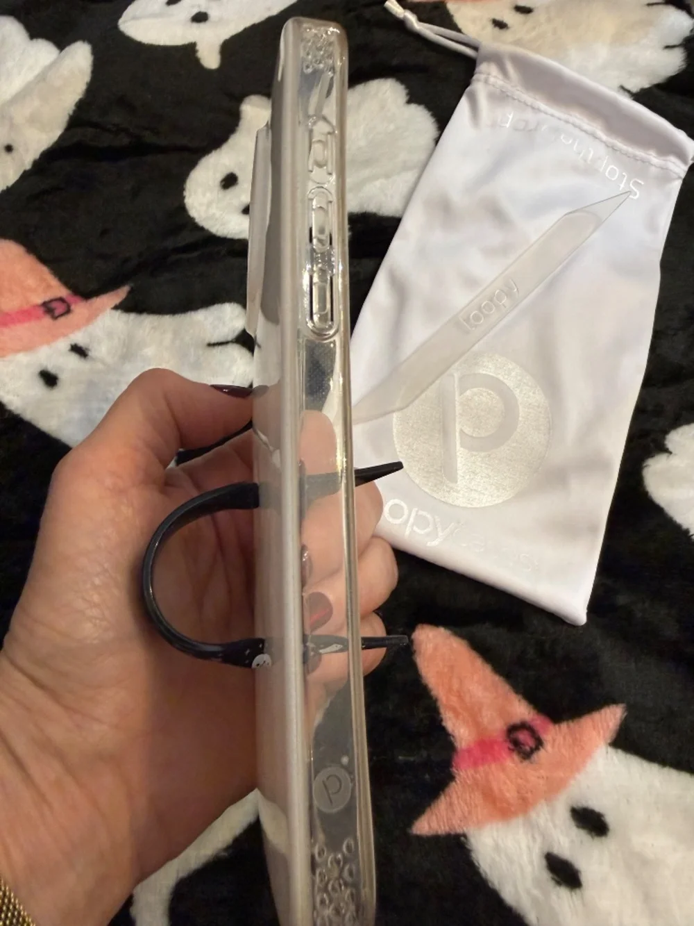 Loopy iPhone 16 Pro Max White Shimmer + New Midnight Boos Loop
